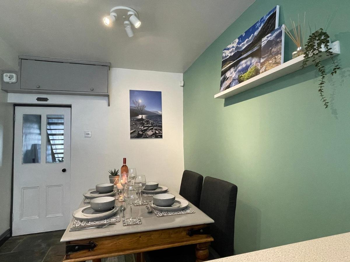 Mynydd A Mor Villa Trefor  Ngoại thất bức ảnh