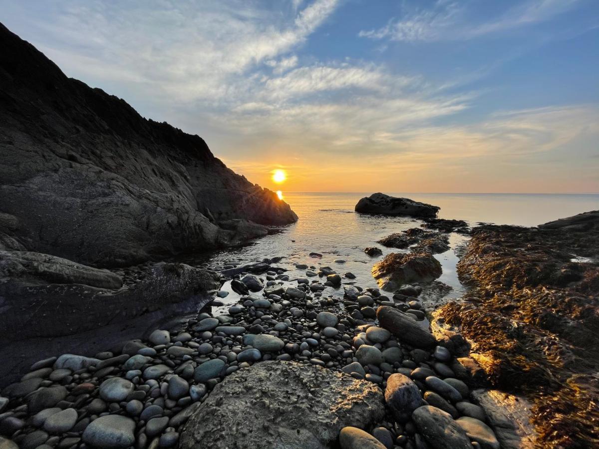 Mynydd A Mor Villa Trefor  Ngoại thất bức ảnh