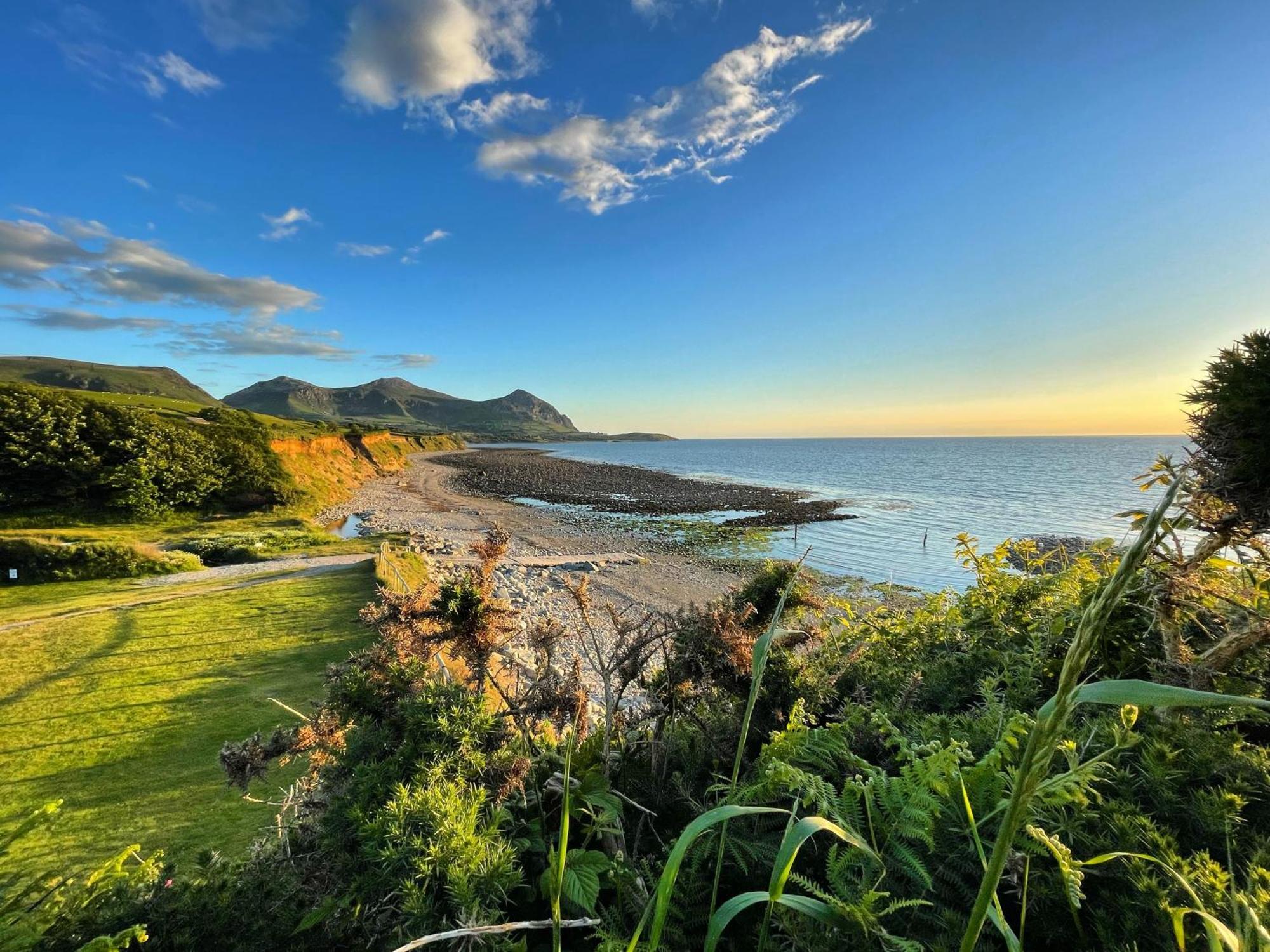 Mynydd A Mor Villa Trefor  Ngoại thất bức ảnh